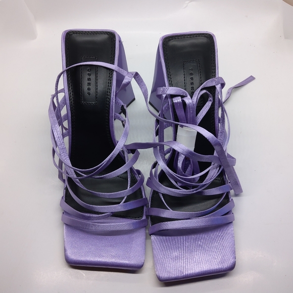 TopShop Rio Strappy High Heel Sandals in Lilac - Picture 2 of 8